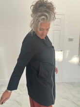 Load image into Gallery viewer, ID stretchy jacket
