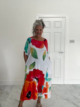 Load image into Gallery viewer, Easy to wear dress
