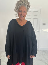 Load image into Gallery viewer, Oversized sweatshirt
