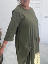 Load image into Gallery viewer, IDRange Dress

