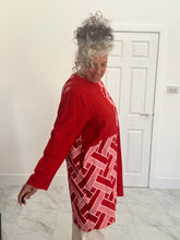 Load image into Gallery viewer, Nesley easy fit dress
