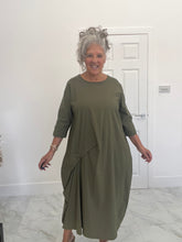 Load image into Gallery viewer, IDRange Dress
