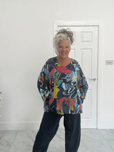 Load image into Gallery viewer, Bella Blue navy multi coloured top
