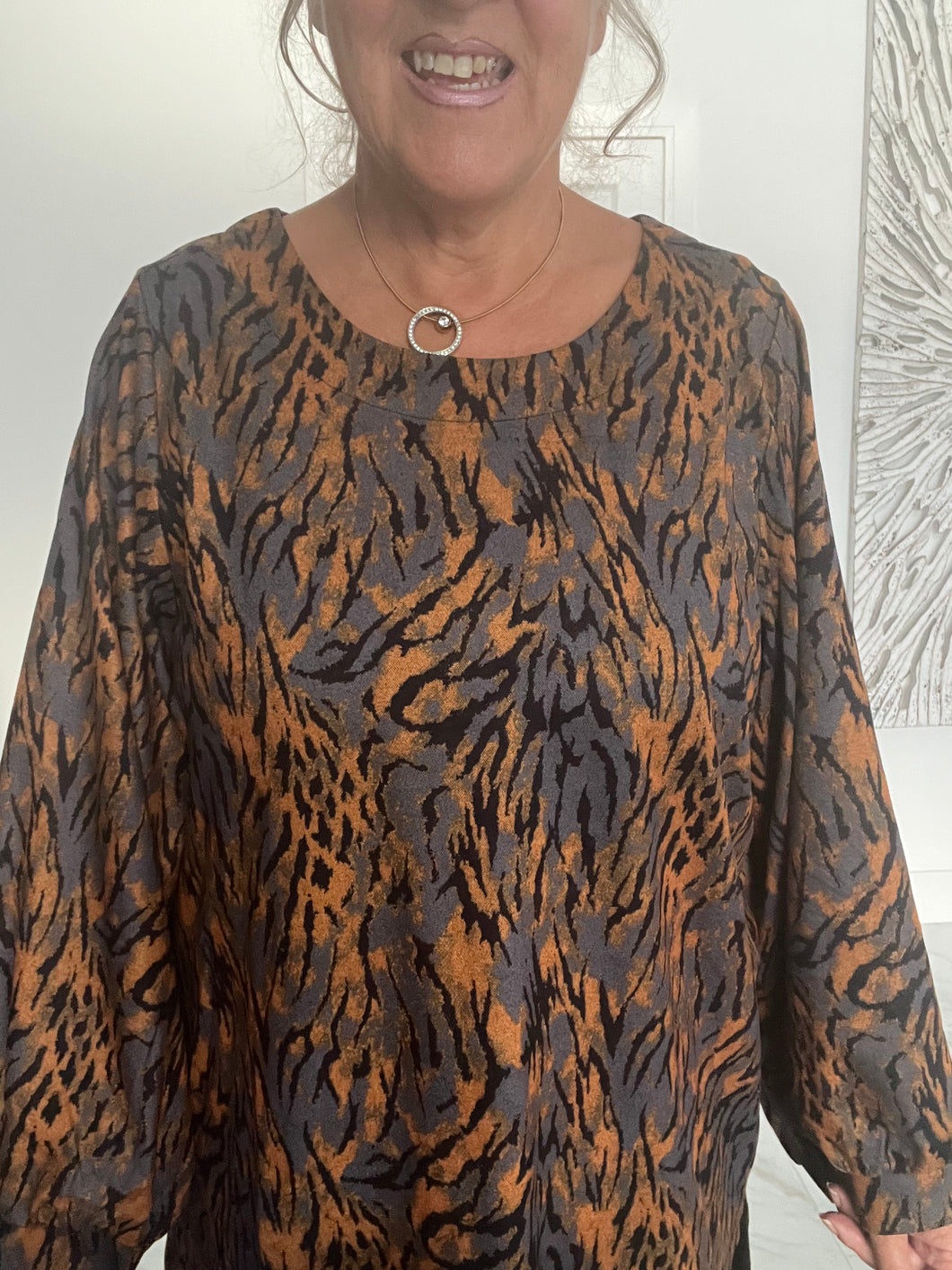 Bella Blue Orange mix top