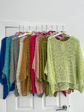 Load image into Gallery viewer, Popcorn knit
