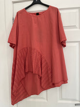 Load image into Gallery viewer, ID Range cotton &amp; Broderie Anglais top

