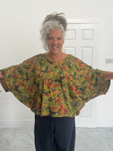 Load image into Gallery viewer, Bella Blue multi coloured top
