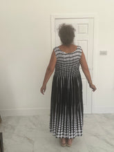 Load image into Gallery viewer, Elasticated top dress
