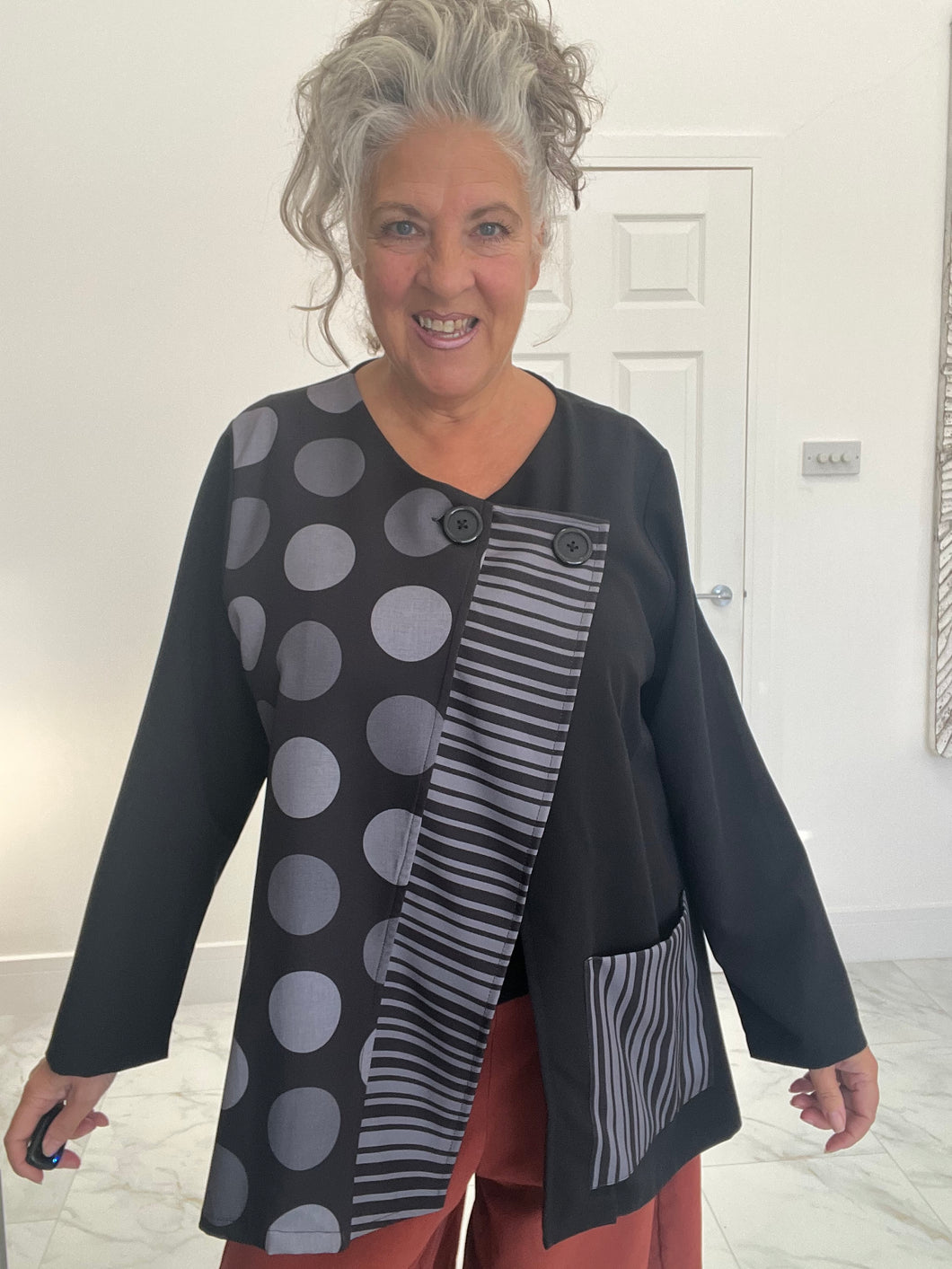 ID circle & stripe jacket