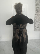 Load image into Gallery viewer, Bella Blue pattern coat
